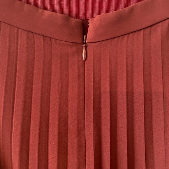 J. Crew Maroon Burgandy Pleated Maxi Length Skirt Sz. 10, NWOT - Picture 3 of 4
